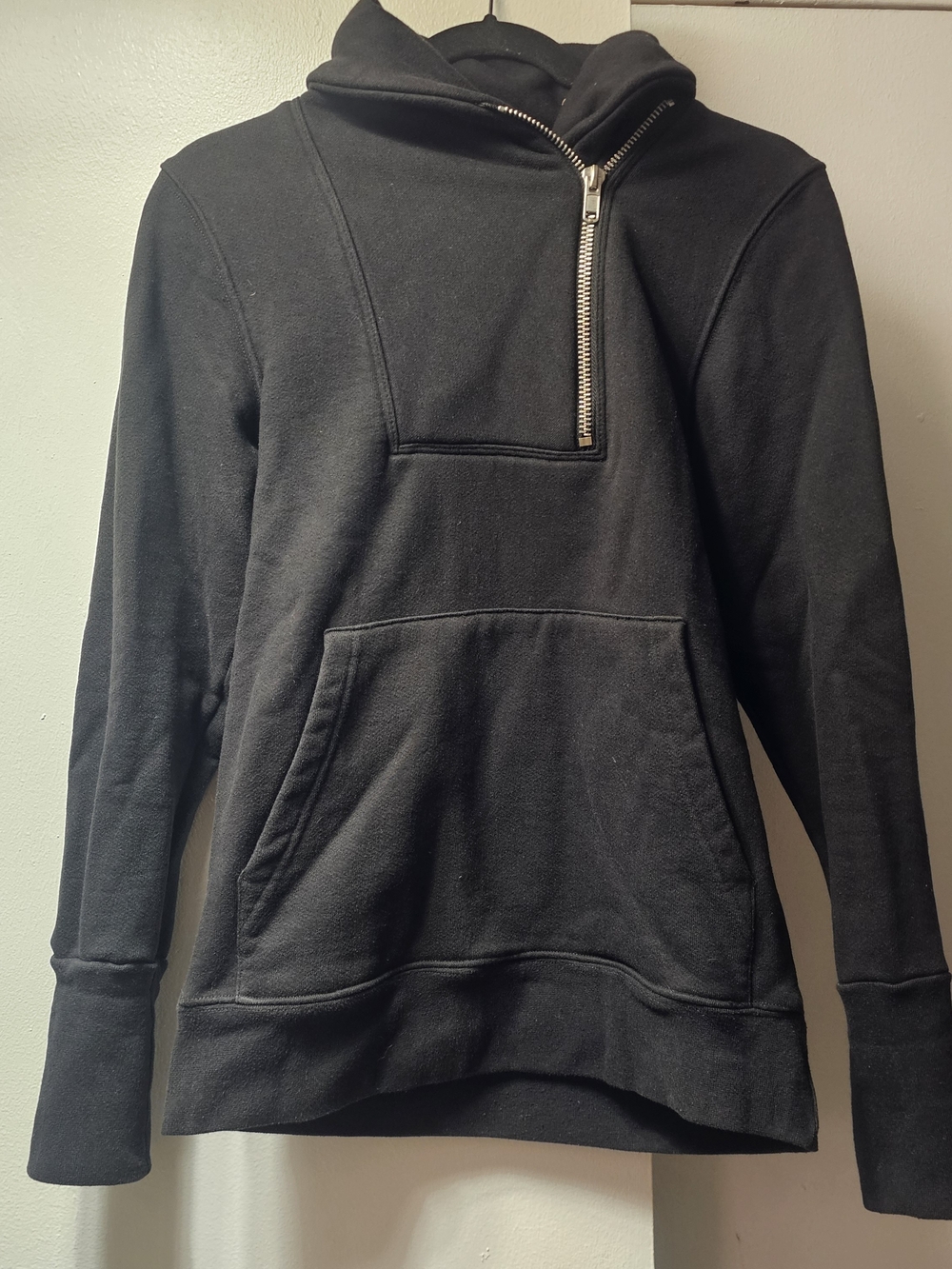 OAK 2007 Men's Black Half-Zip Hoodie Sweater